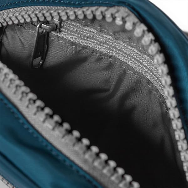 Roka London Paddington Hip Bag Väska Blå S