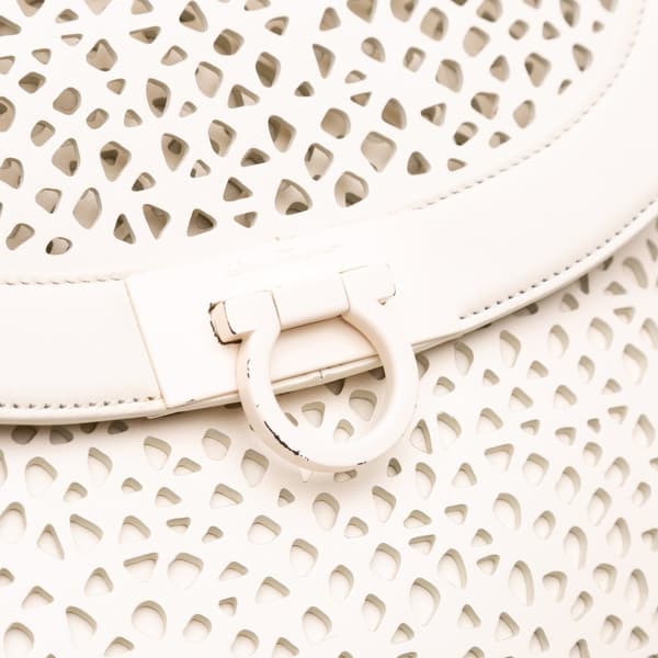 Pre-owned Ferragamo Leather Laser Cut Gancini Sofia White