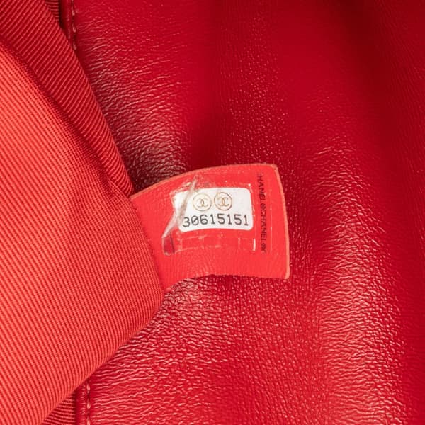 Pre-owned Chanel Mini Quilted Lambskin Soft Square Flap Red