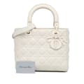 Miniatyrbild 10 av 10: Pre-owned Dior Medium Ultra Matte Calfskin Cannage Lady Dior White