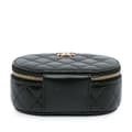 Pikkukuva 3 / 10: Pre-owned Chanel CC Quilted Lambskin Oval Top Handle Clutch Black