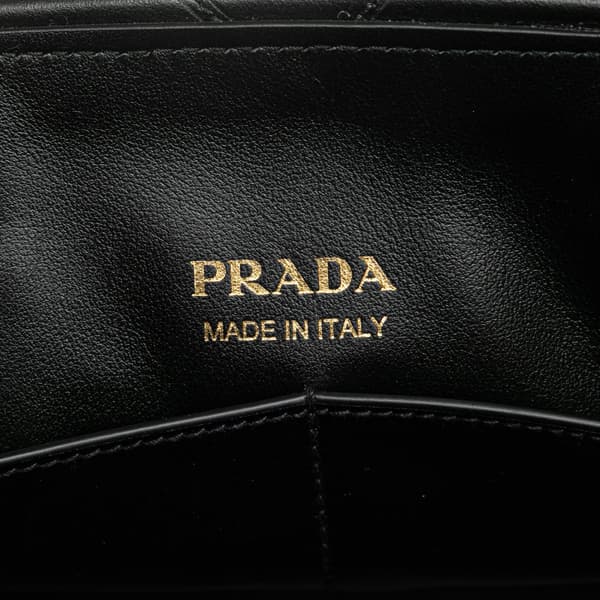 Pre-owned Prada Small Quilted Lambskin Satchel Black