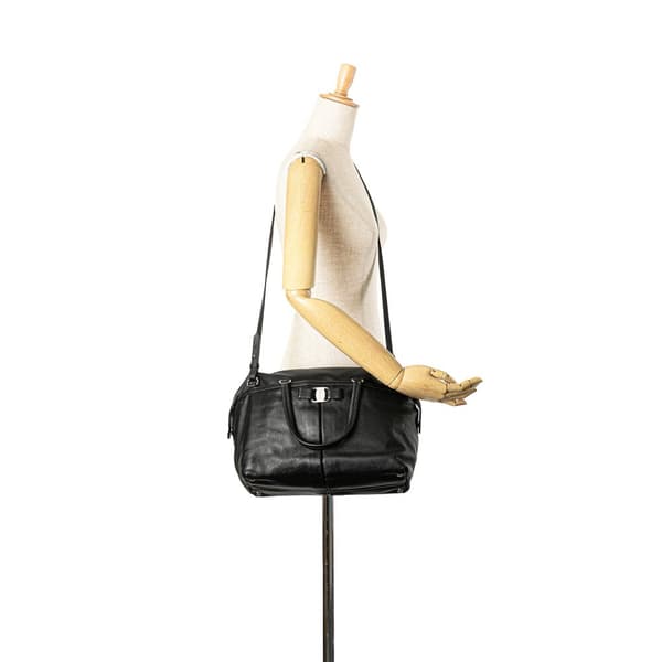 Pre-owned Ferragamo Leather Vara Satchel Black