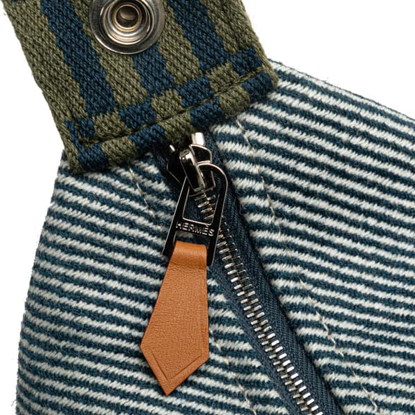 Pre-owned Hermès Small Wool Bride A Brac H Natte Case Blue