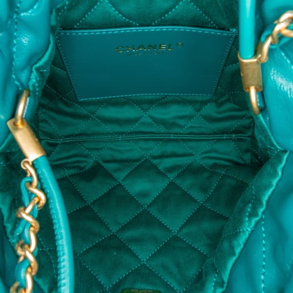 Pre-owned Chanel Mini Shiny Calfskin 22 Handbag Green