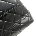 Miniatyrbild 9 av 10: Pre-owned Chanel Medium Lambskin Kelly Top Handle Bag Black