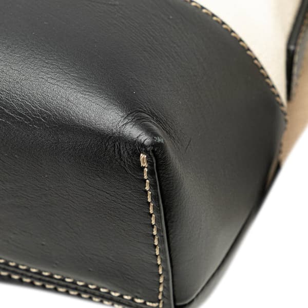 Pre-owned Fendi Medium Canvas By The Way Satchel White