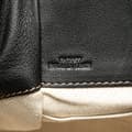 Miniatyrbillede 6 af 10: Pre-owned LOEWE Mini Leather and Canvas Hammock Bag White