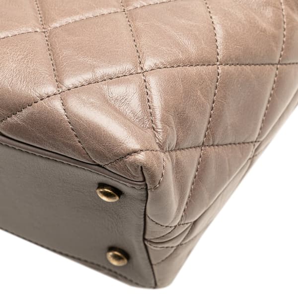 Pre-owned Chanel Quilted Glazed Calfskin Gold Bar Tote Brown