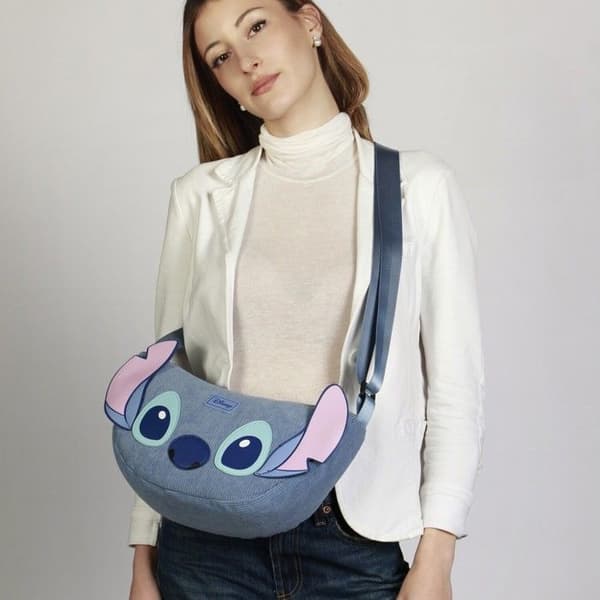 Handväska - KARACTER MANIA - Lilo and Stitch - Manchester - Dragkedja - Blå