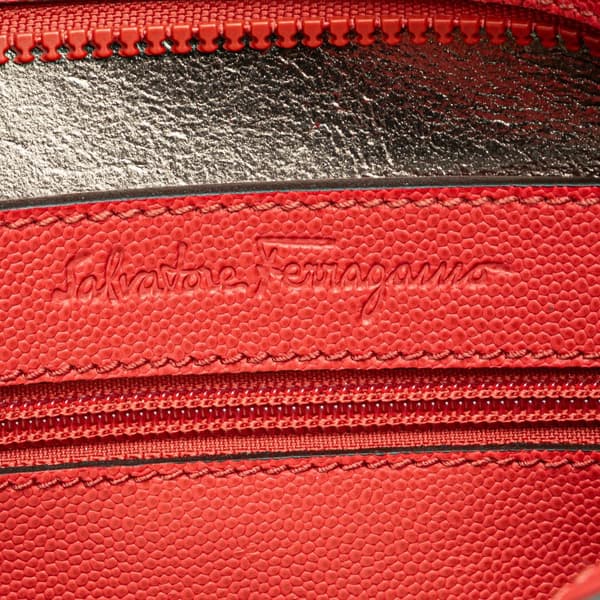 Pre-owned Ferragamo Leather Gancini Handbag Red