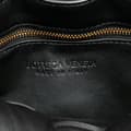 Miniatyrbillede 5 af 10: Pre-owned Bottega Veneta Nappa Intrecciato Padded Chain Cassette Satchel Black