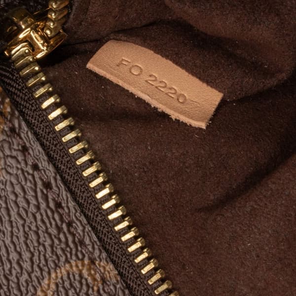 Pre-owned Louis Vuitton Monogram Pochette Metis Brown