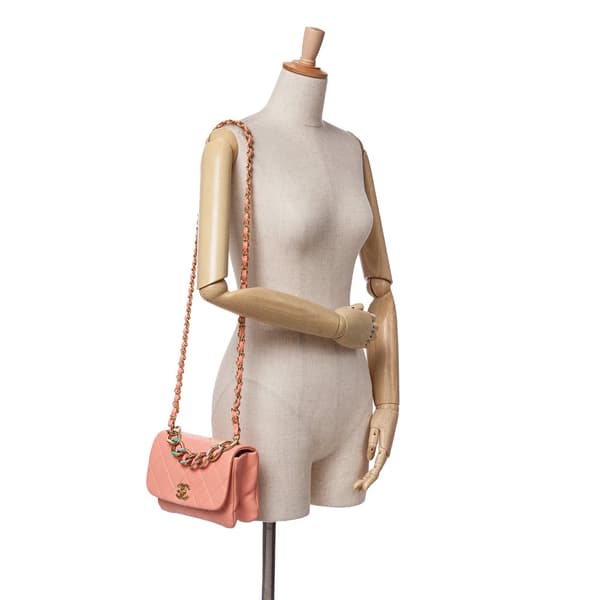 Pre-owned Chanel Small Lambskin Color Match Flap Pink