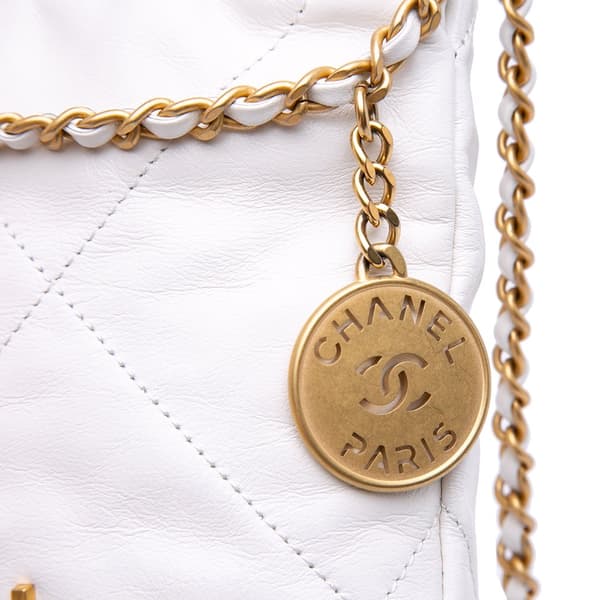 Pre-owned Chanel Mini Shiny Calfskin 22 Hobo White
