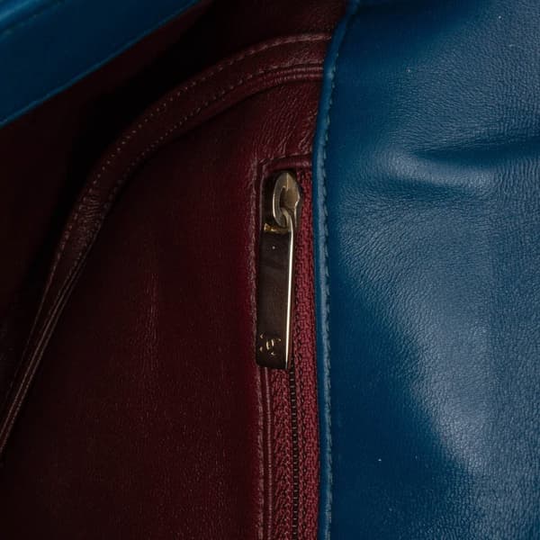 Pre-owned Chanel Medium Lambskin Trendy CC Flap Blue
