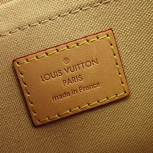 Pre-owned Louis Vuitton Damier Azur Favorite MM White