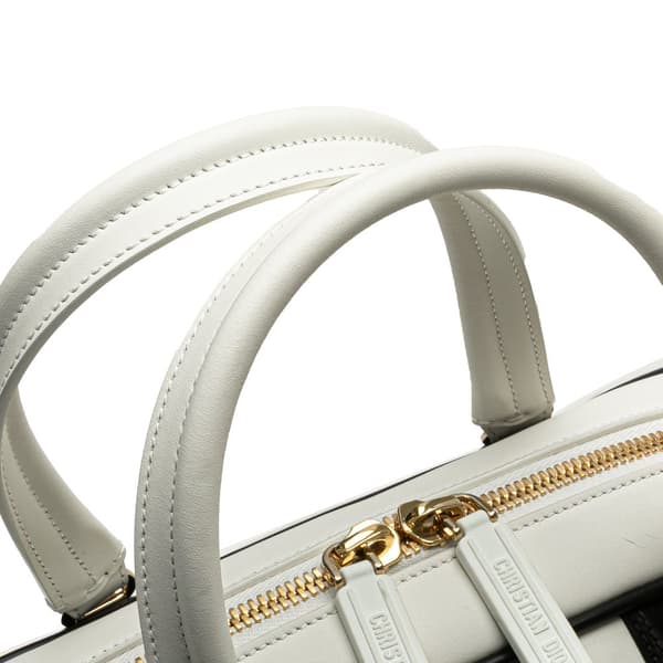 Pre-owned Dior Medium Leather Dior Vibe Bowling Bag White
