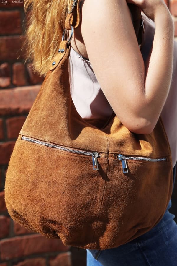LÄDERVÄSKA A4-väska MESSENGER BAG mocka