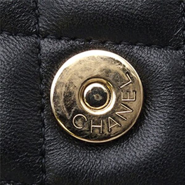 Pre-owned Chanel Bicolor Quilted Lambskin Top Handle Phone Holder with Chain Black