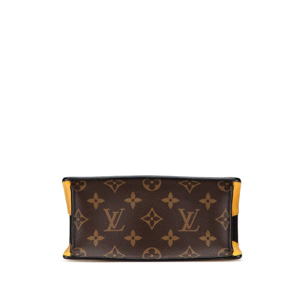 Pre-owned Louis Vuitton Monogram Vernis Spring Street Silver