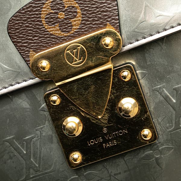 Pre-owned Louis Vuitton Monogram Vernis Spring Street Silver