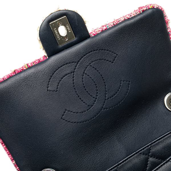Pre-owned Chanel Quilted Lambskin and Tweed Elegant Trim Flap Blue