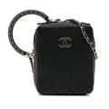 Miniatyrbillede 1 af 10: Pre-owned Chanel Calfskin Stitched Cup Of Tea Vanity Case Black