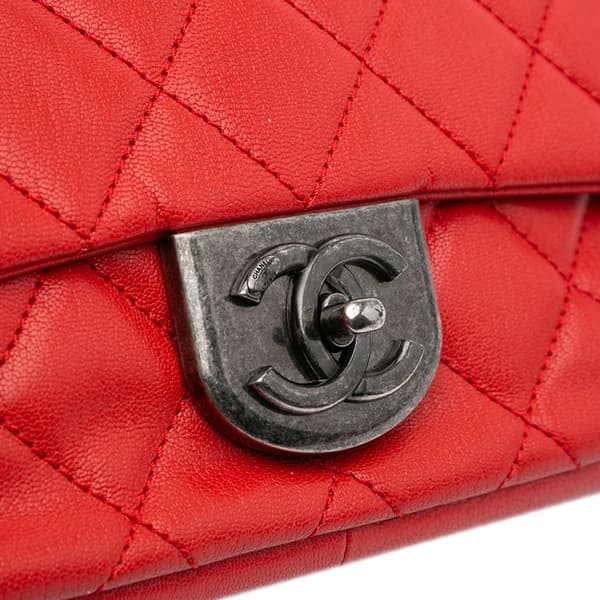 Pre-owned Chanel Small Quilted Goatskin Double Carry Waist Chain Flap Red
