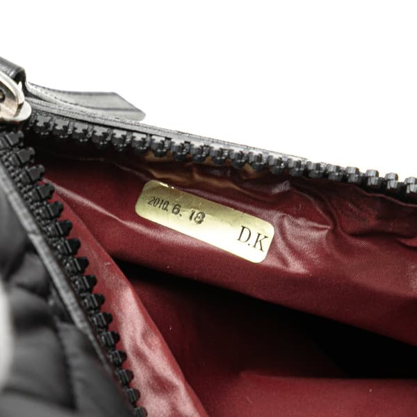 Pre-owned Chanel Quilted Nylon Coco Cocoon Hobo Black