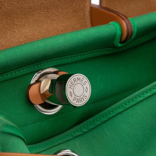 Pre-owned Hermès Toile Herbag Zip 31 Green
