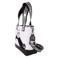Miniatyrbilde 2 av 4: Loungefly Kung Fu Panda shoulder bag