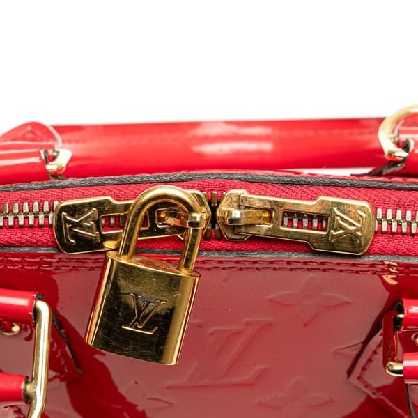 Pre-owned Louis Vuitton Monogram Vernis Alma BB Red