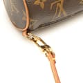 Miniatyrbillede 7 af 10: Pre-owned Louis Vuitton Monogram Papillon Pochette Brown