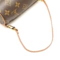 Miniatyrbillede 10 af 10: Pre-owned Louis Vuitton Monogram Papillon Pochette Brown