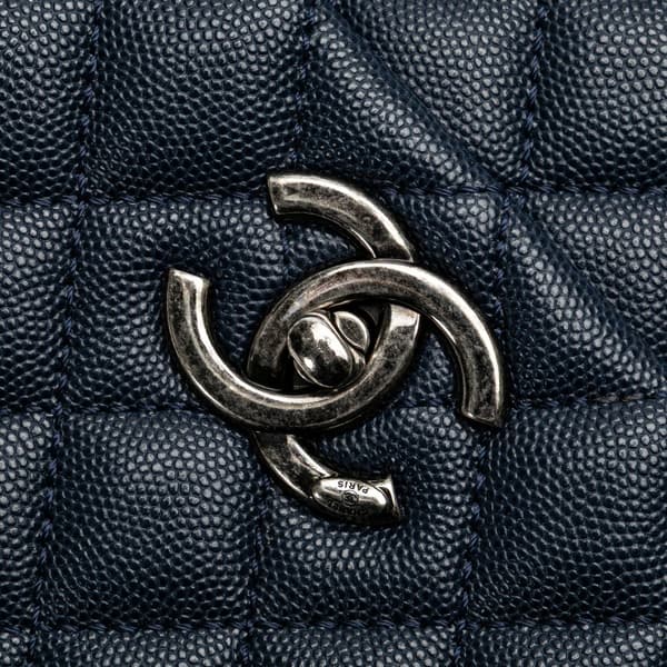 Pre-owned Chanel Large Caviar Coco Top Handle Bag Blue