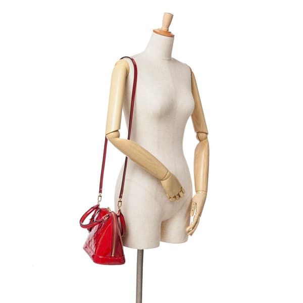 Pre-owned Louis Vuitton Monogram Vernis Alma BB Red