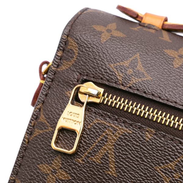 Pre-owned Louis Vuitton Monogram Pochette Metis Brown