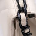 Pikkukuva 8 / 10: Pre-owned Chanel Quilted Lambskin 19 Wallet on Chain White