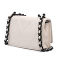 Pikkukuva 2 / 10: Pre-owned Chanel Quilted Lambskin 19 Wallet on Chain White