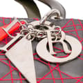Miniatyrbillede 8 af 10: Pre-owned Dior Anselm Reyle Medium Metallic Lambskin Cannage Lady Dior Gray