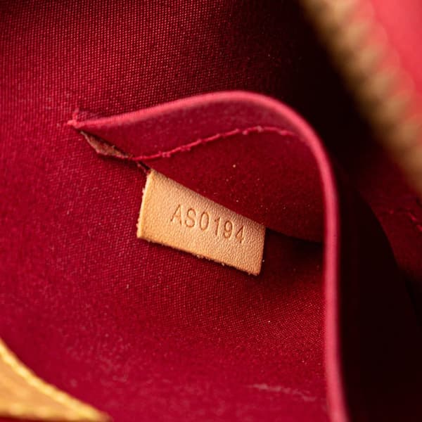 Pre-owned Louis Vuitton Monogram Vernis Alma BB Red