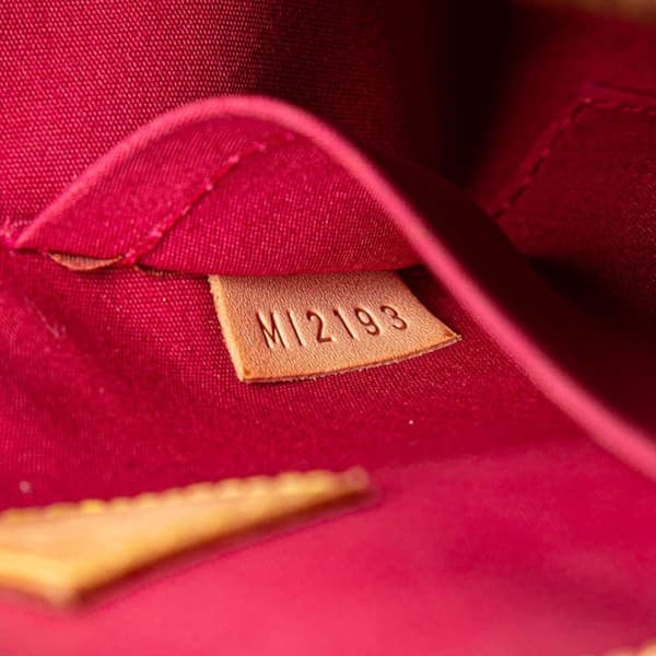 Pre-owned Louis Vuitton Monogram Vernis Alma BB Red