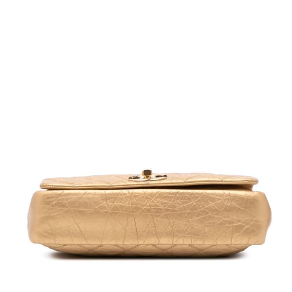Pre-owned Chanel Medium Quilted Aged Calfskin Pondichery Flap Gold