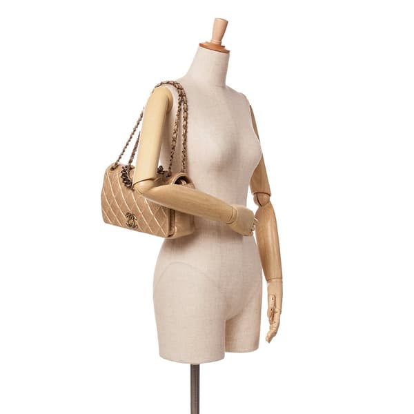 Pre-owned Chanel Medium Quilted Aged Calfskin Pondichery Flap Gold