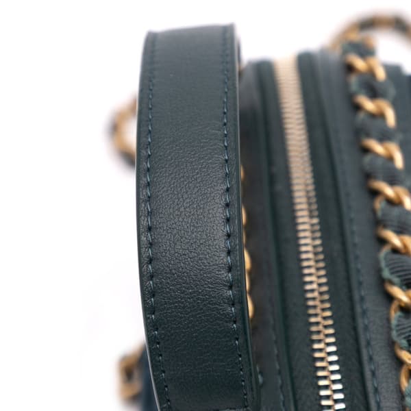 Pre-owned Chanel Nylon Grosgrain Lifestyle Clutch with Chain Blue
