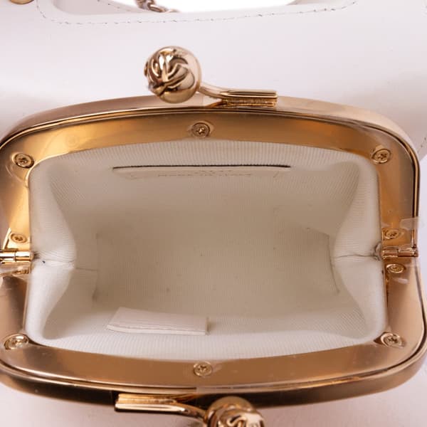 Pre-owned Chanel Mini CC Quilted Lambskin Kiss Lock Frame Top Handle Clutch with Chain White