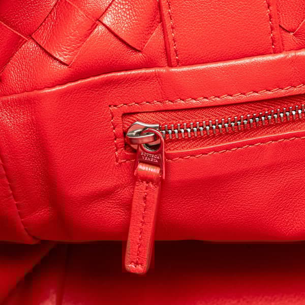 Pre-owned Bottega Veneta Nappa Intrecciato Handbag Red
