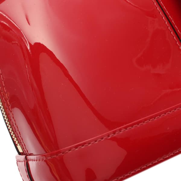 Pre-owned Louis Vuitton Vernis Miroir Alma BB Red