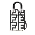 Miniatyrbillede 1 af 10: Pre-owned Fendi Marc Jacobs Mini Leather Sunshine Shopper Tote White